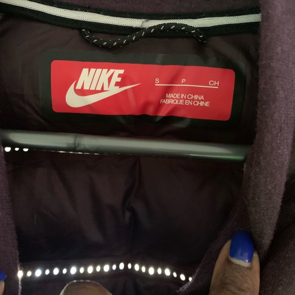 Nike jacket - Picture 4 of 6